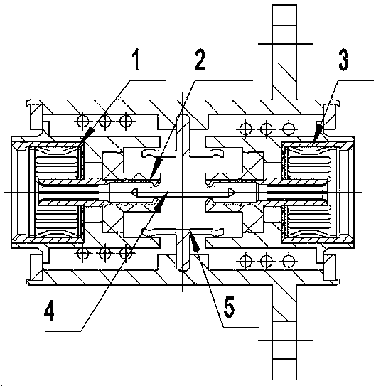 Radio frequency adapter capable of independent compensation of installation deviation in multi-plate connection
