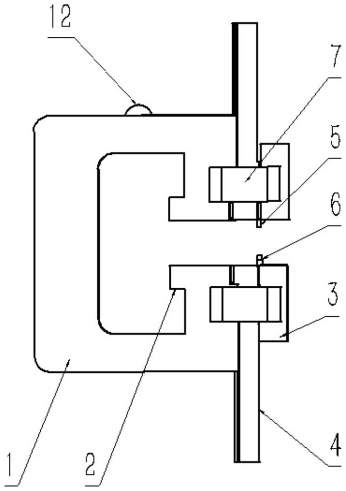 Device for automatic installation of ear tags