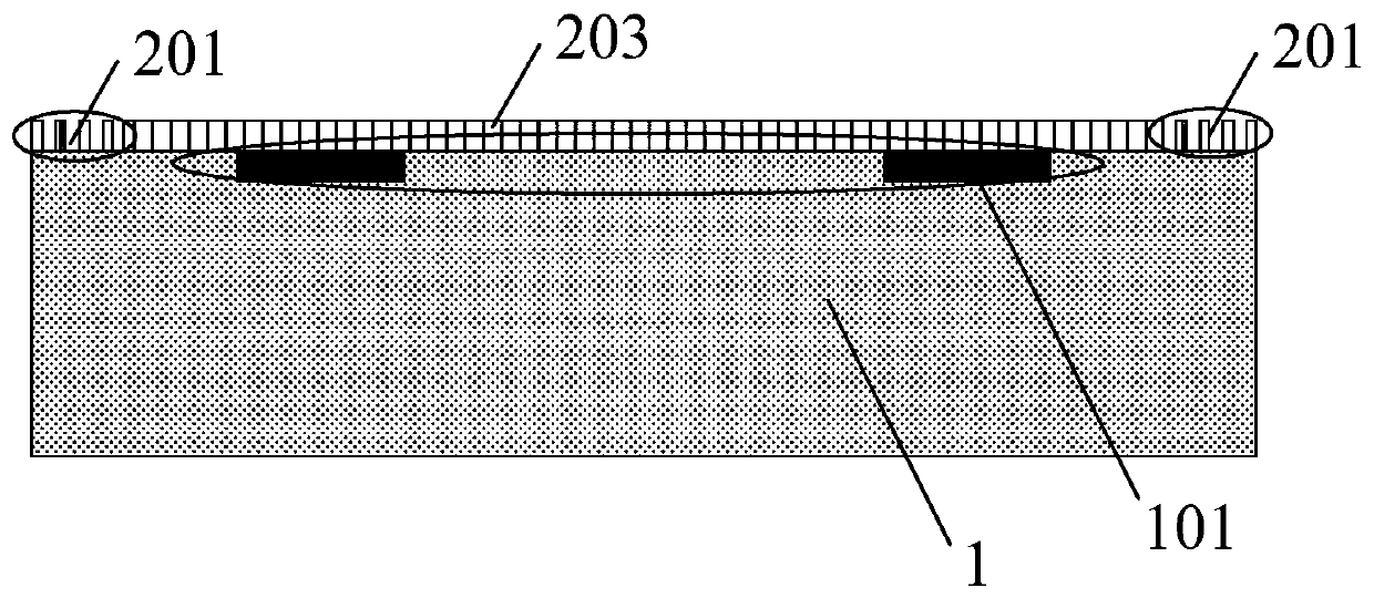 A capacitive pressure sensor with high linearity and its preparation method