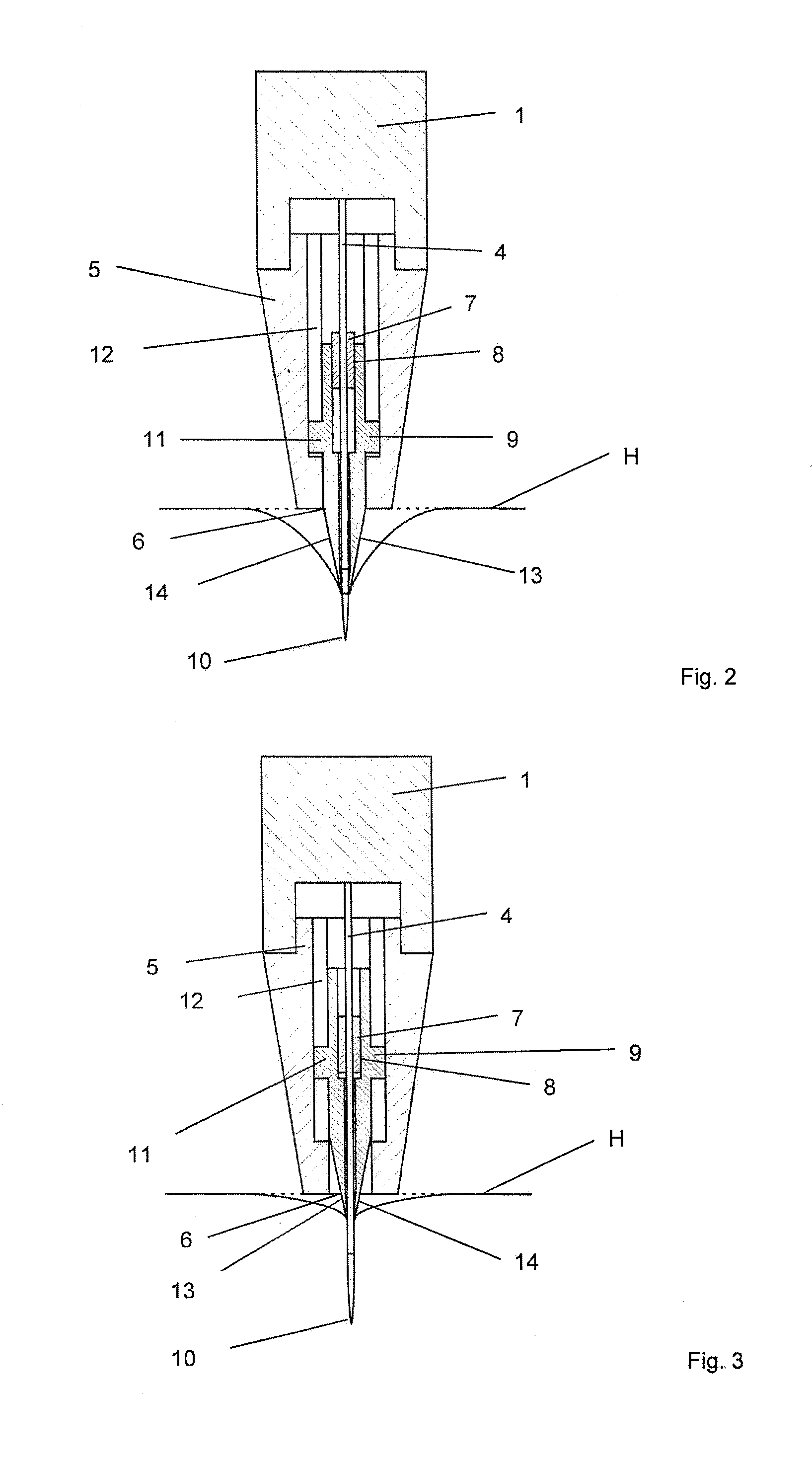 Hand-held device for piercing a human or animal skin, and needle module