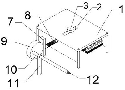 Screen cleaning device for production of tablet computers