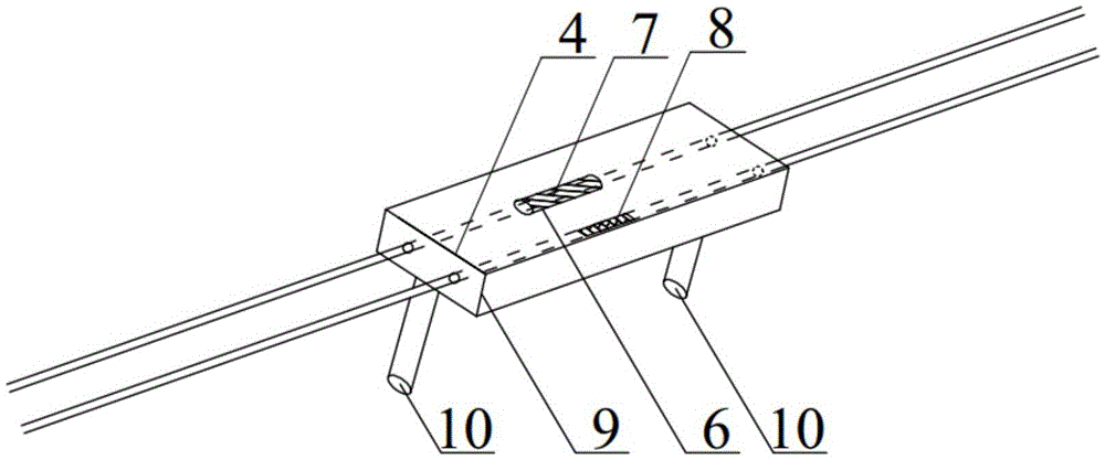 Fiber grating sensor insert for mould pressing product detection and manufacturing method thereof