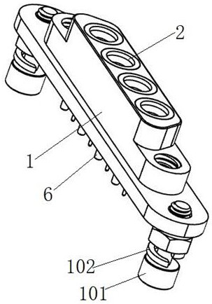 Enhanced bundling radio frequency connector port