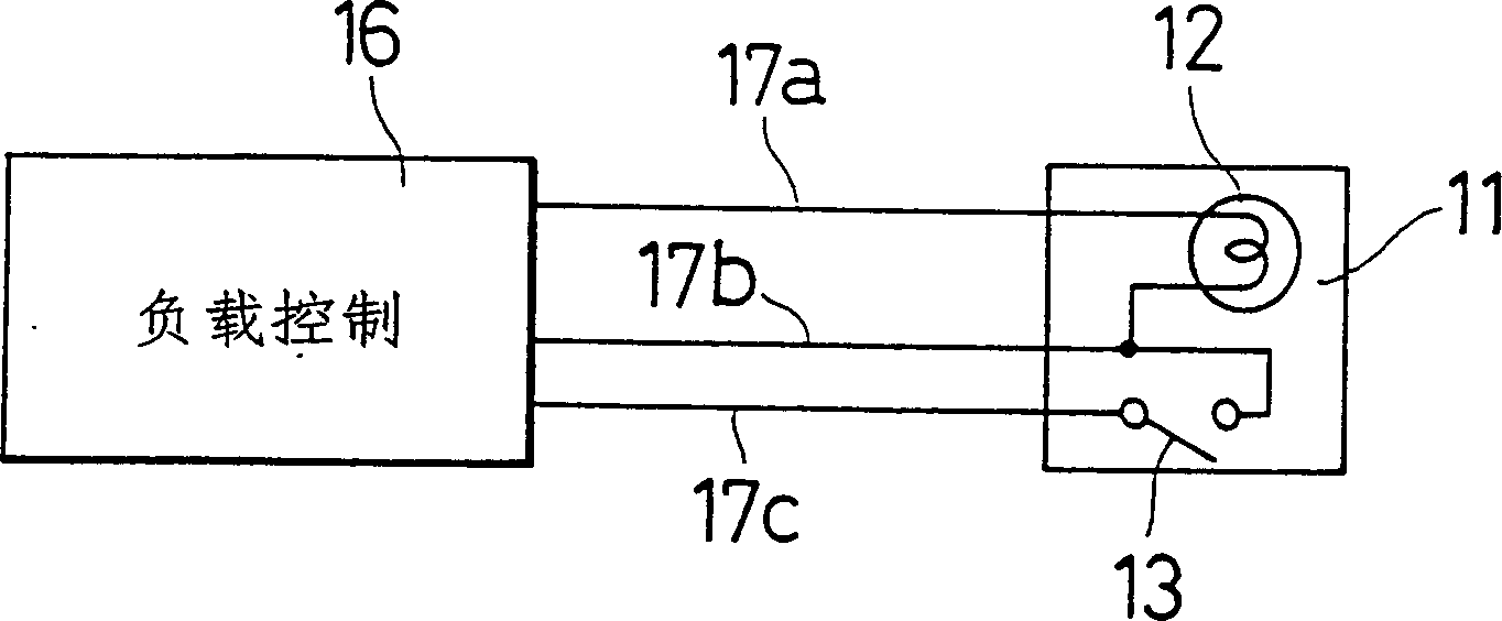 Built-in dental syringe with contact detection circuit and illuminating device