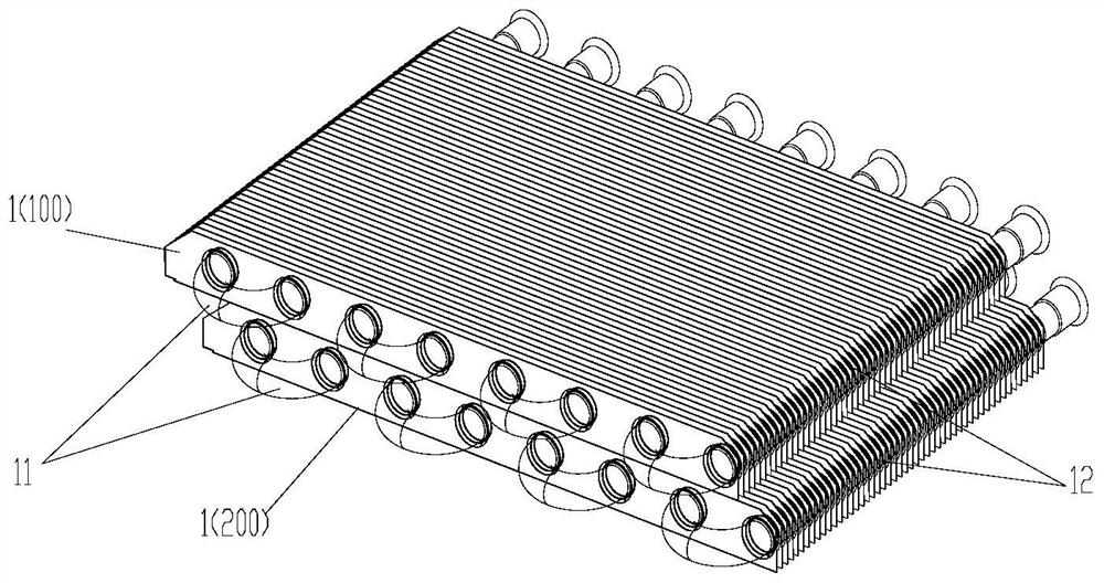 A kind of heat exchanger and air conditioner