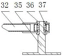 Arc-shaped elevator door machine