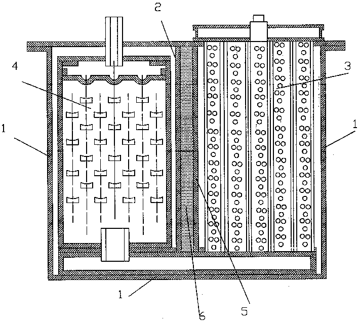 Vaporizing cracking device for alcohol fuel using waste heat of automobile silencer