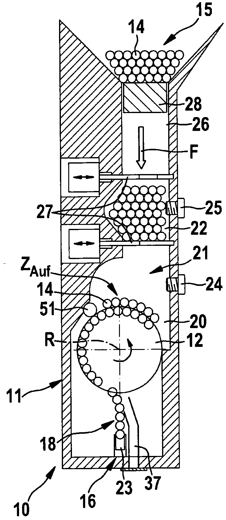 Device and method for transferring rod-shaped items for tobacco industry from storage bunker into conveyor pipe