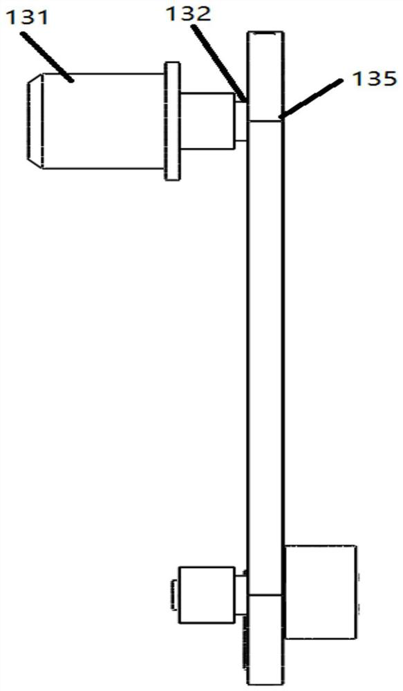 Aluminum material vertical lifting device capable of adjusting lifting height