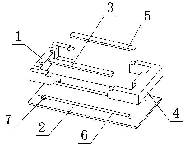 Detachable spliced pallet