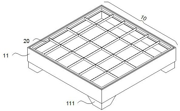 A kind of pallet with anti-collision cover and using method thereof