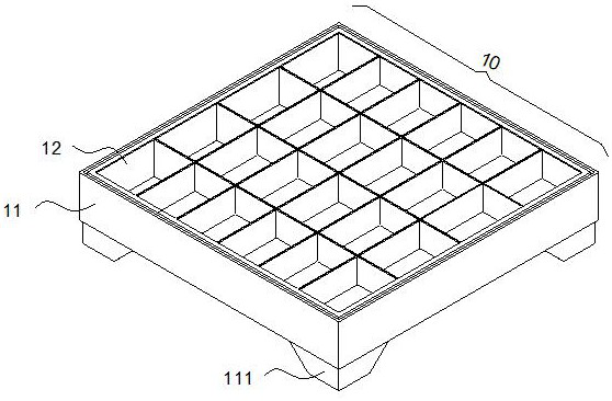 A kind of pallet with anti-collision cover and using method thereof