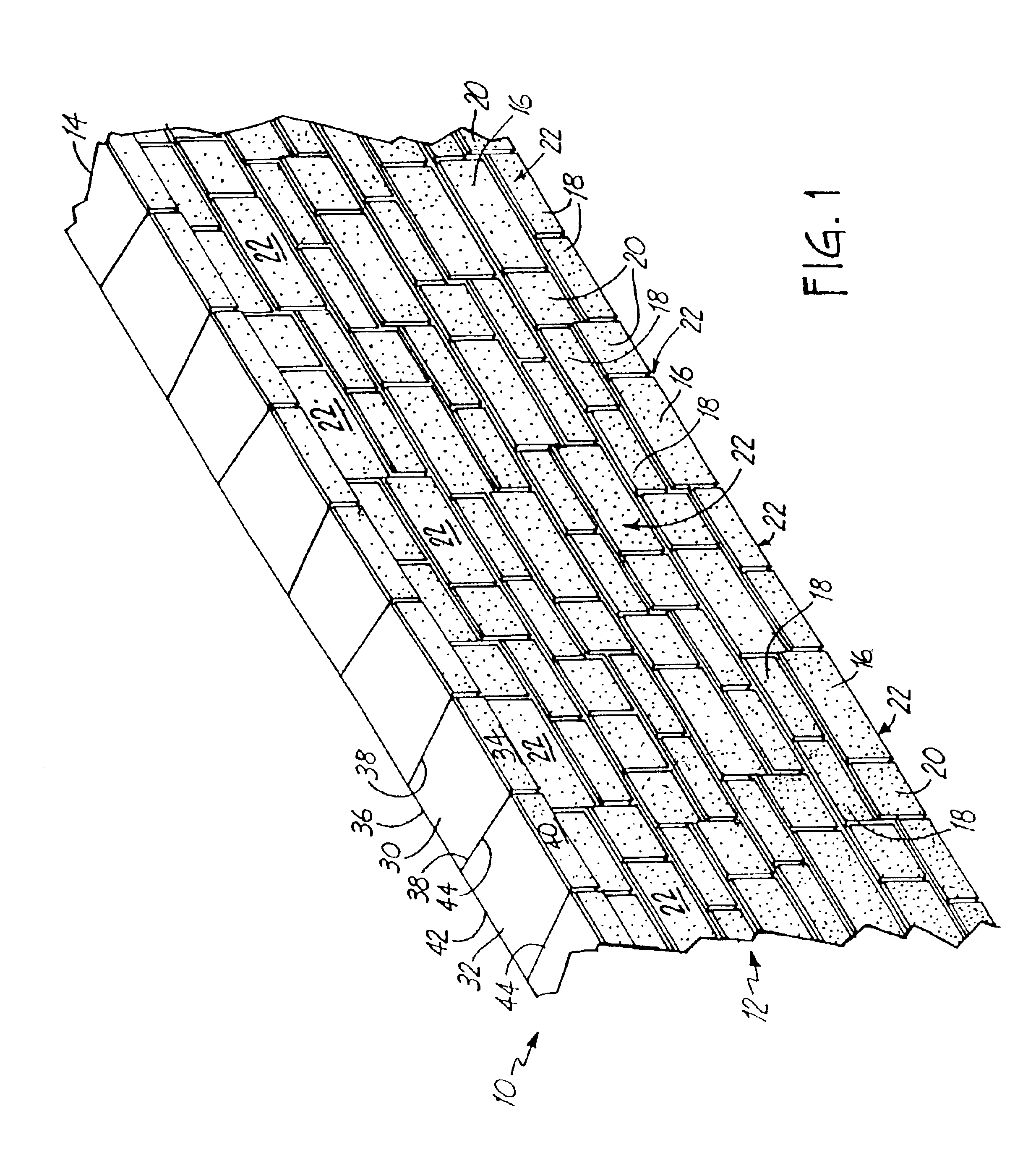 Modular segmented retaining wall