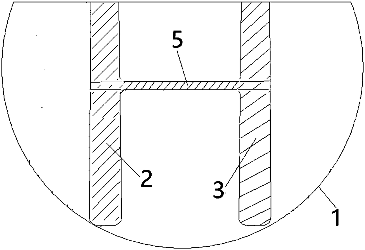 Casting sand core for engine cylinder and method for casting cylinder using said casting sand core