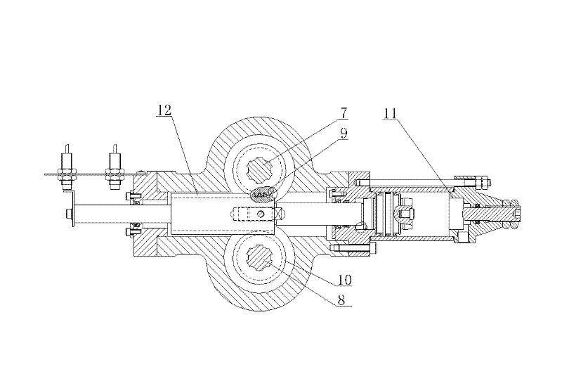 Double-material arm charging and blanking mechanism for grinding machine