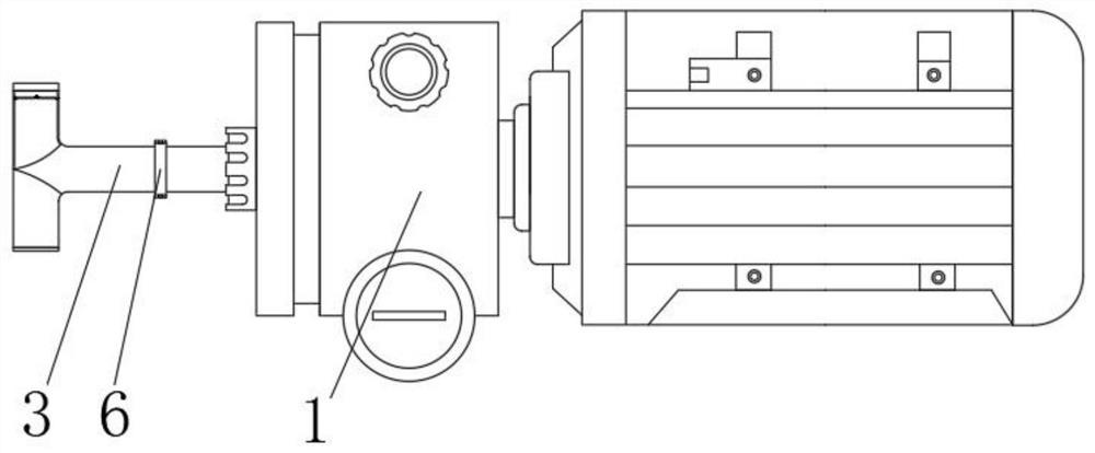 Water scale cleaning device suitable for air source heat pump