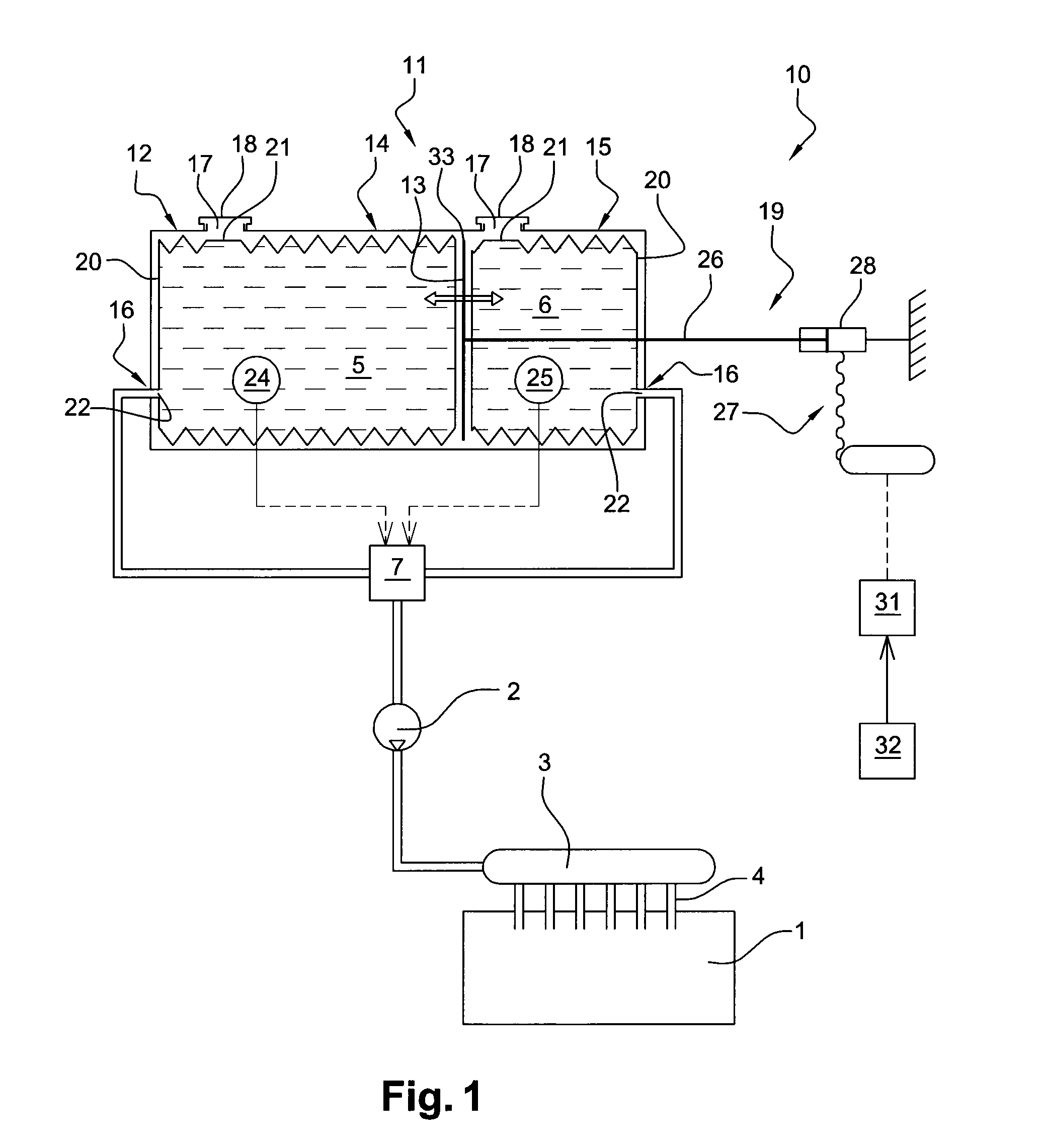 Vehicle fuel tank arrangement and method for managing the supply of fuel to a vehicle