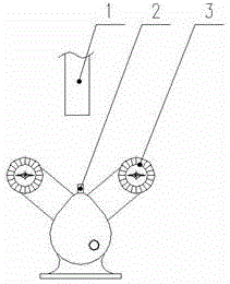 Lubricating oil recovering and cooling device of vehicle-mounted air compressor