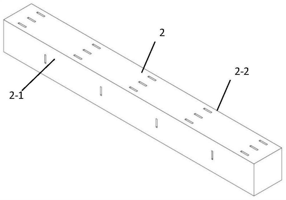 Steel-concrete-wood combined beam