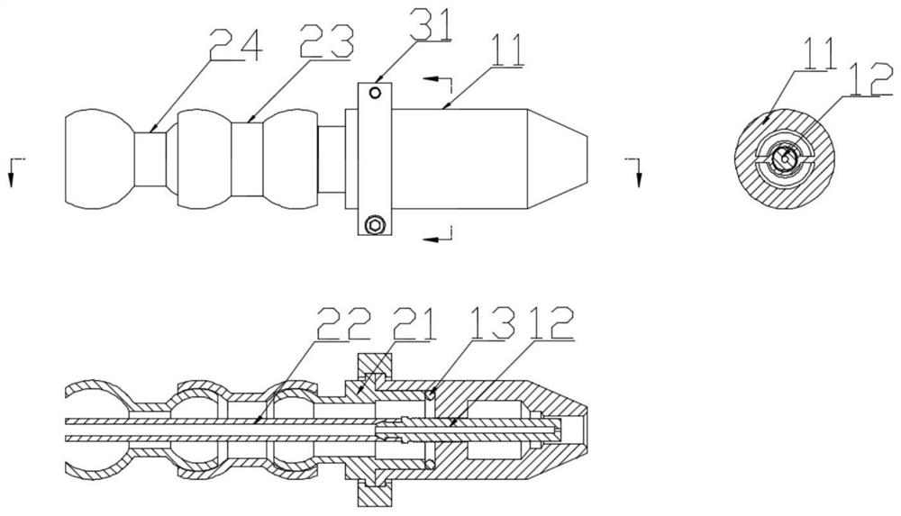 Noise reduction nozzle adjusted by rotating structure