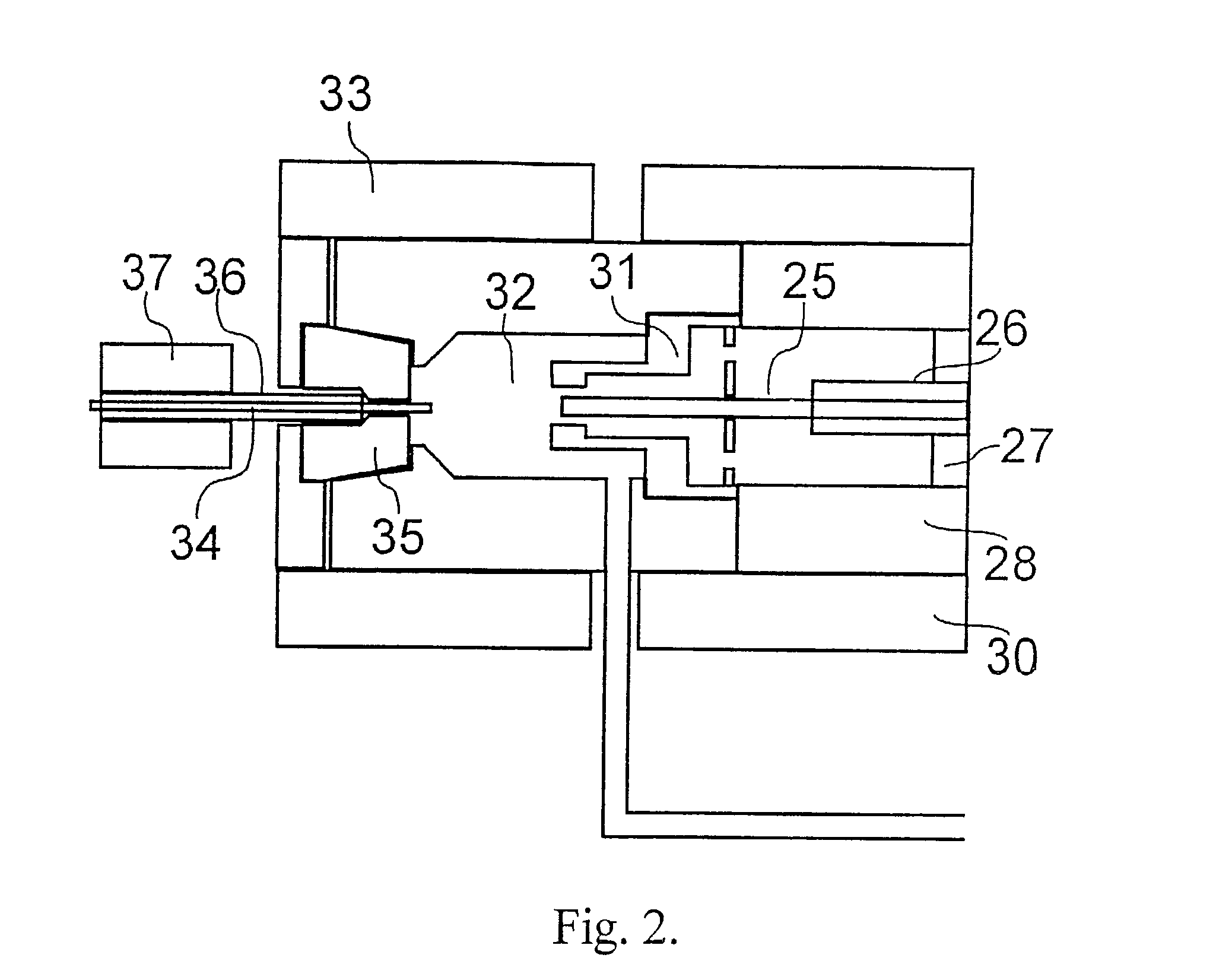 Mass spectrometer method and apparatus for analyzing a sample in a solution