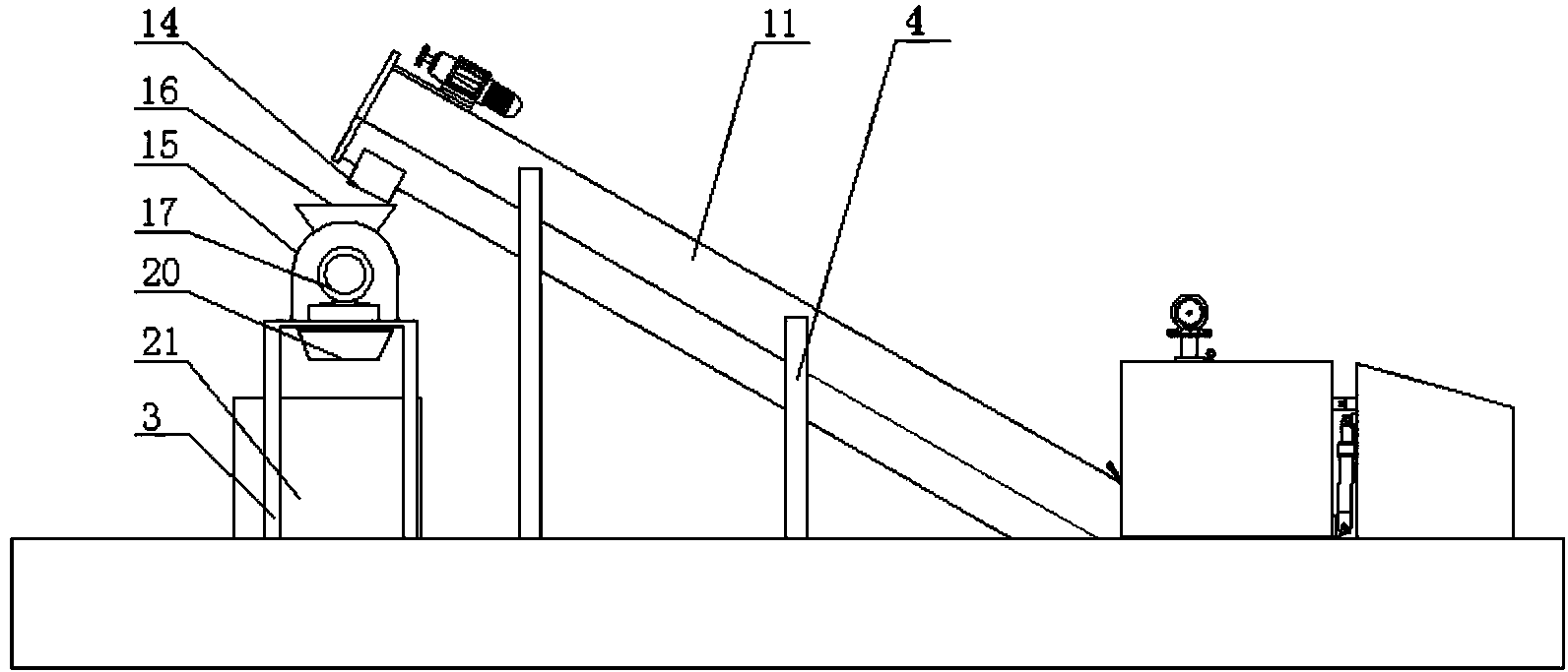 Raw material pre-wetting stirring machine with quantitative smashing function and using method of raw material pre-wetting stirring machine with quantitative smashing function