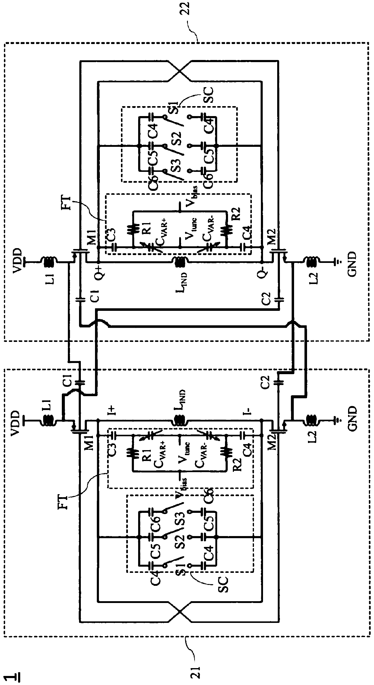 Transformer feed-back quadrature voltage controlled oscillator and communication apparatus using same