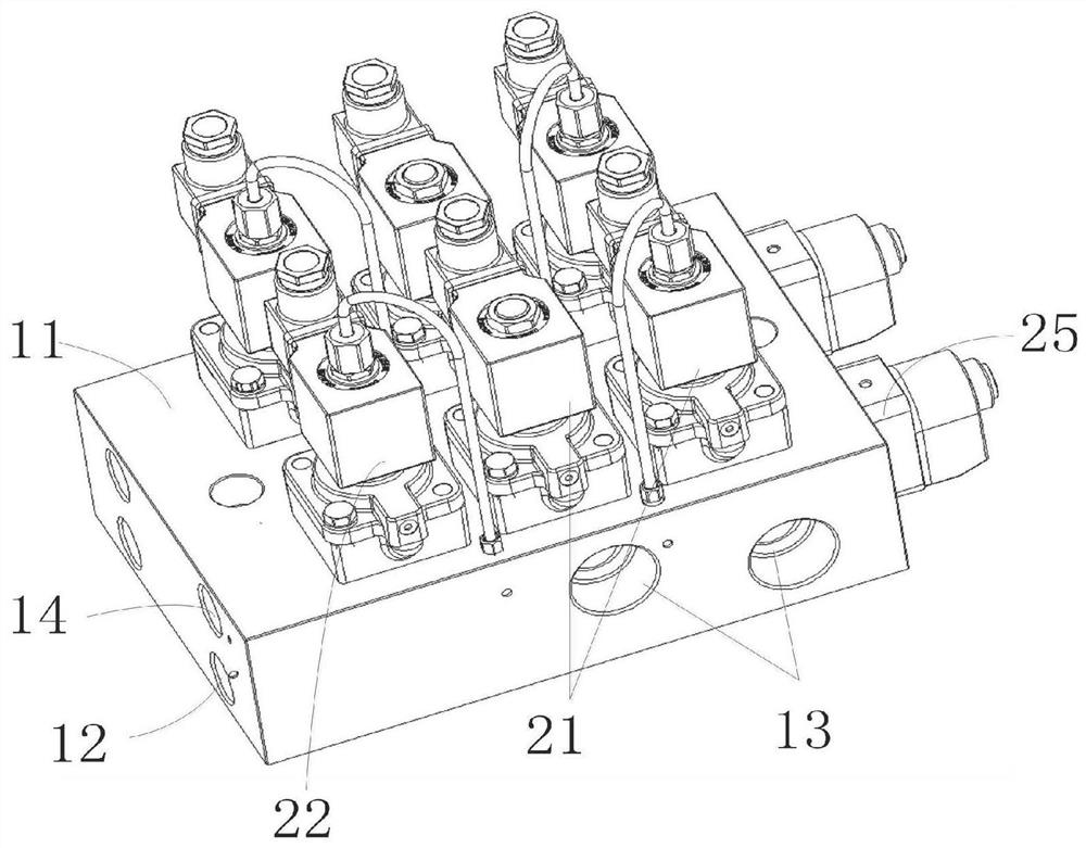 Converging plate for bottle blowing machine and bottle blowing equipment using converging plate