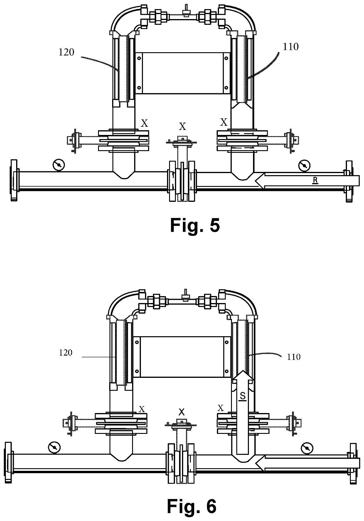 Device for treating water to reduce the size of the water clusters, increase dissolved oxygenation levels, produce free hydrogen atoms, produce