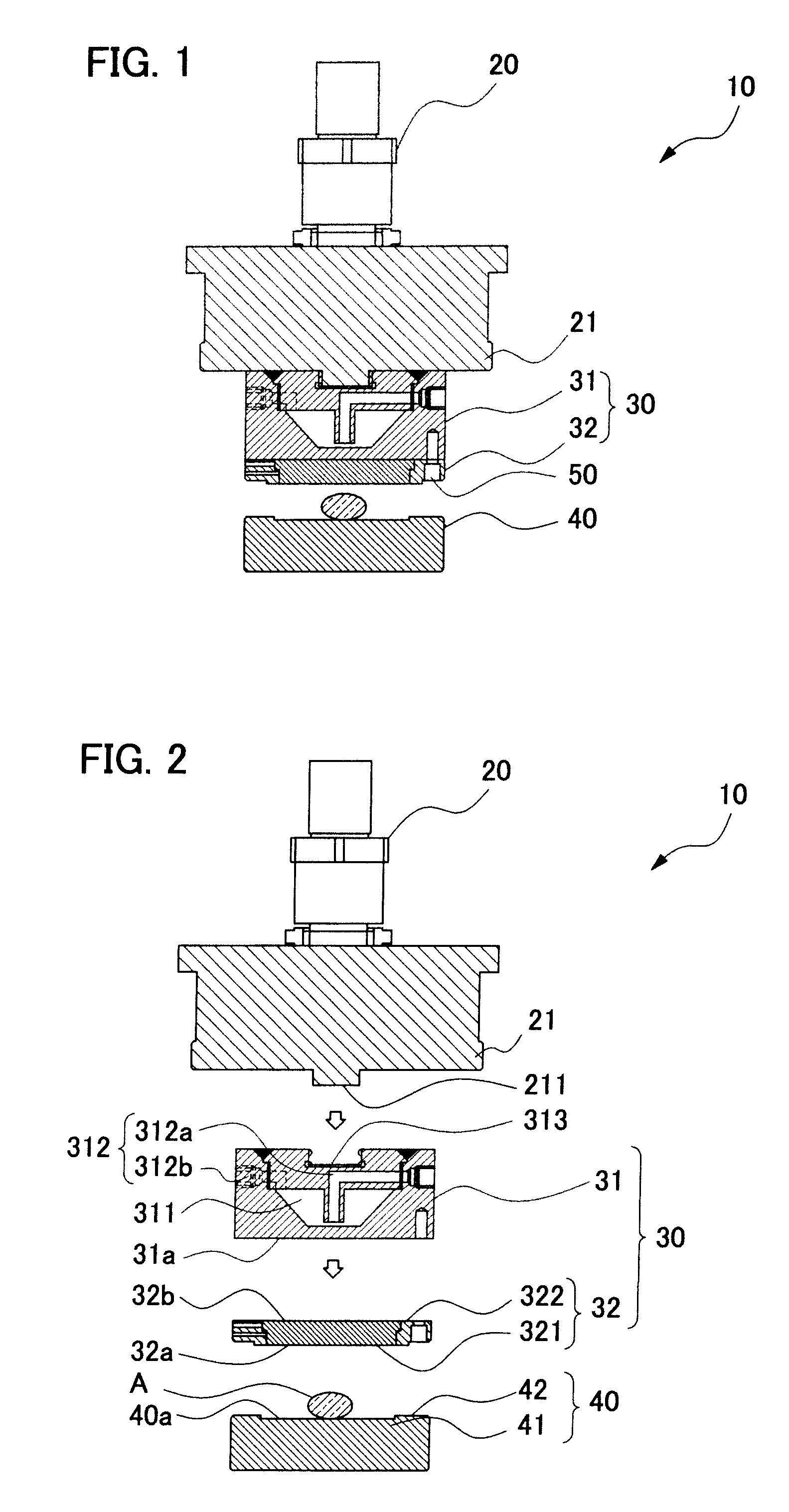 Glass forming apparatus and glass forming method