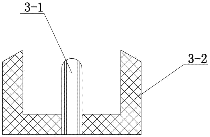 Saddle-shaped electric heating melting connection sheet for PE pipeline, and preparation method thereof