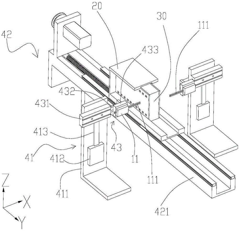 Automatic battery core spot welding device and automatic spot welding method thereof