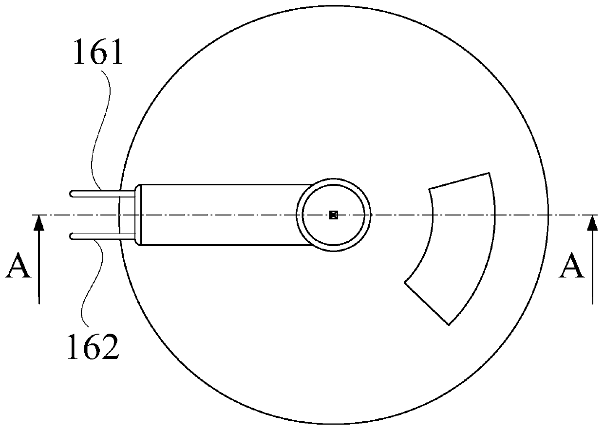 Stir-frying pan cover and pan assembly