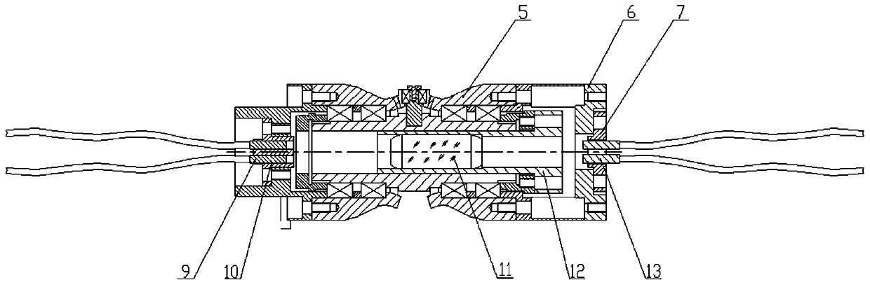 Miniaturized multipath optical fiber rotary connector