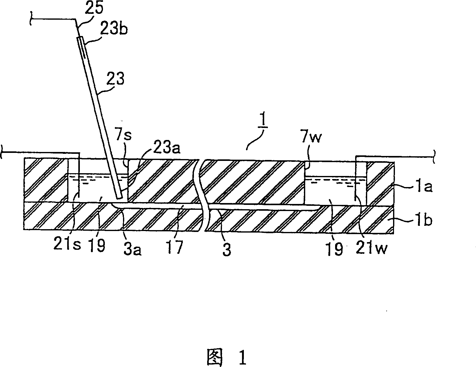 Device and method for leading-in sample into microcrystalline chip electrophoresis