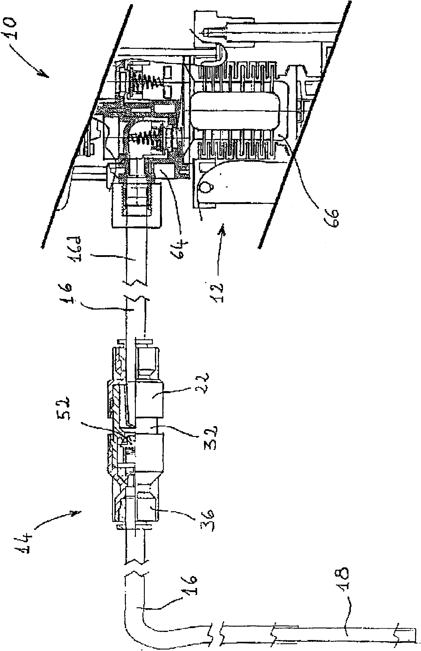 A fluid-dispensing circuit with check valves