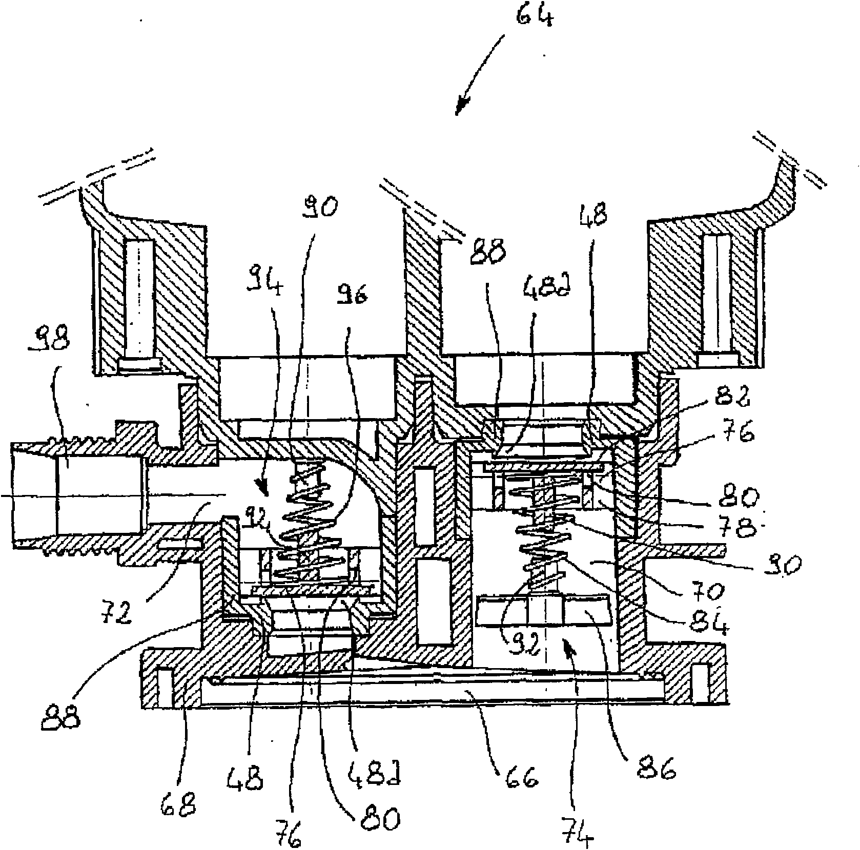 A fluid-dispensing circuit with check valves