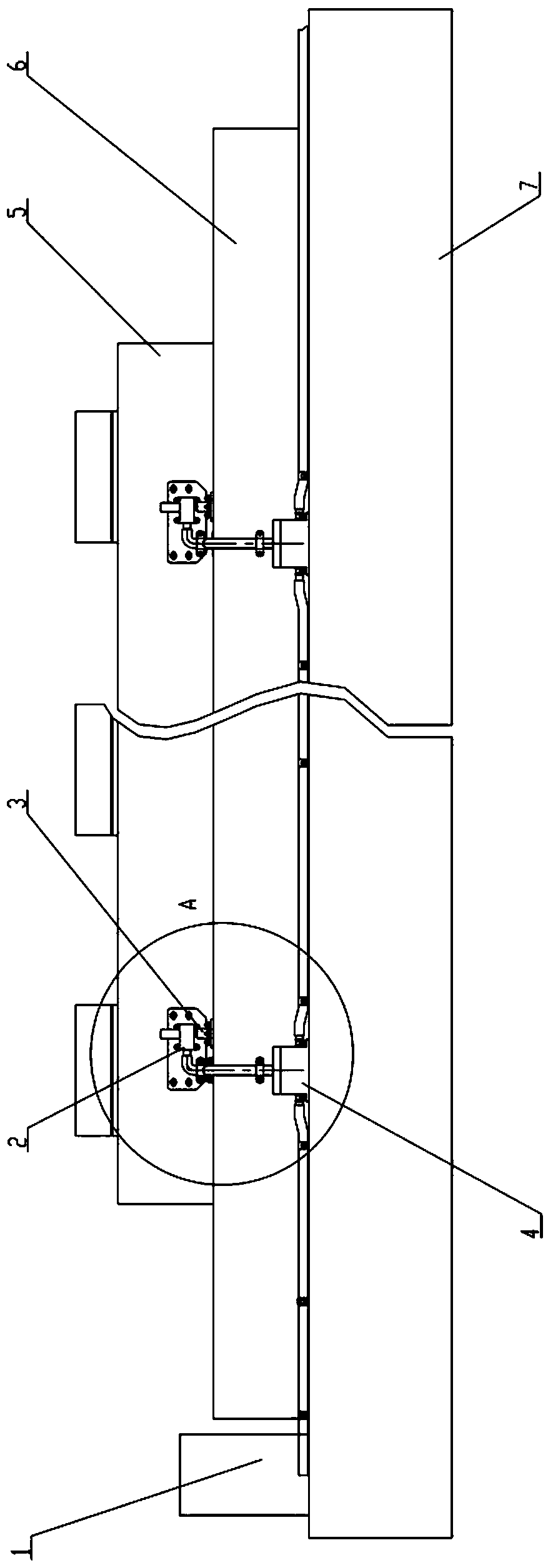 Method for automatically monitoring cracks of track plate by using grating displacement distance measurement principle