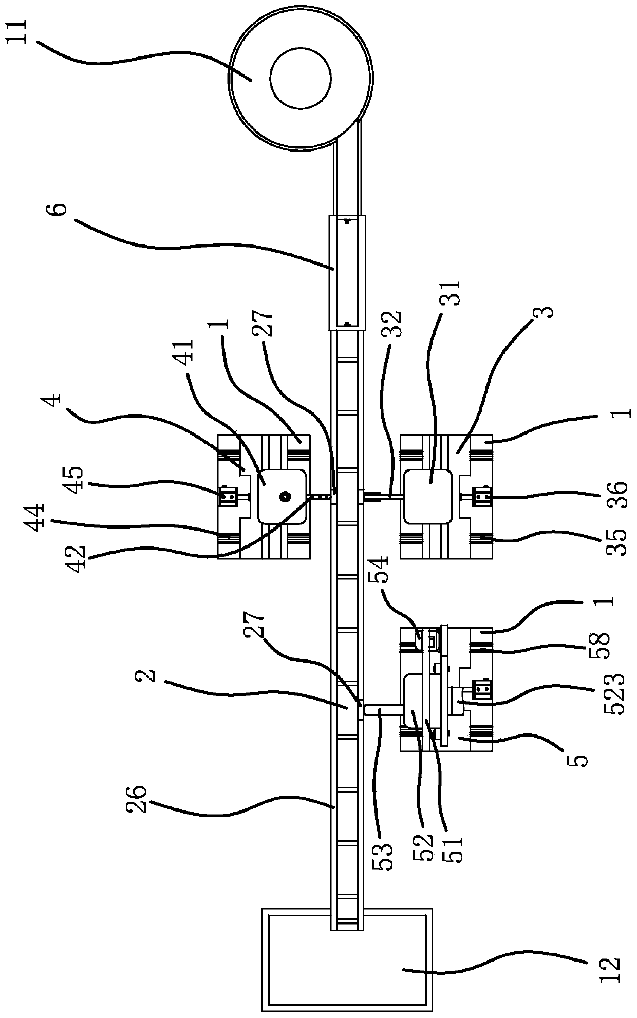 A conveying mechanism of roller inner hole oiler