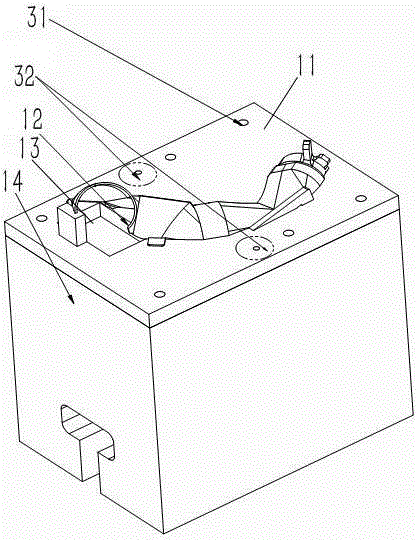 Processing method of clamshell type thin-walled part