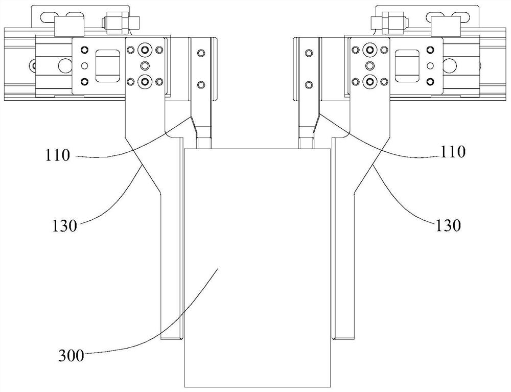 Battery cell blanking clamping mechanism