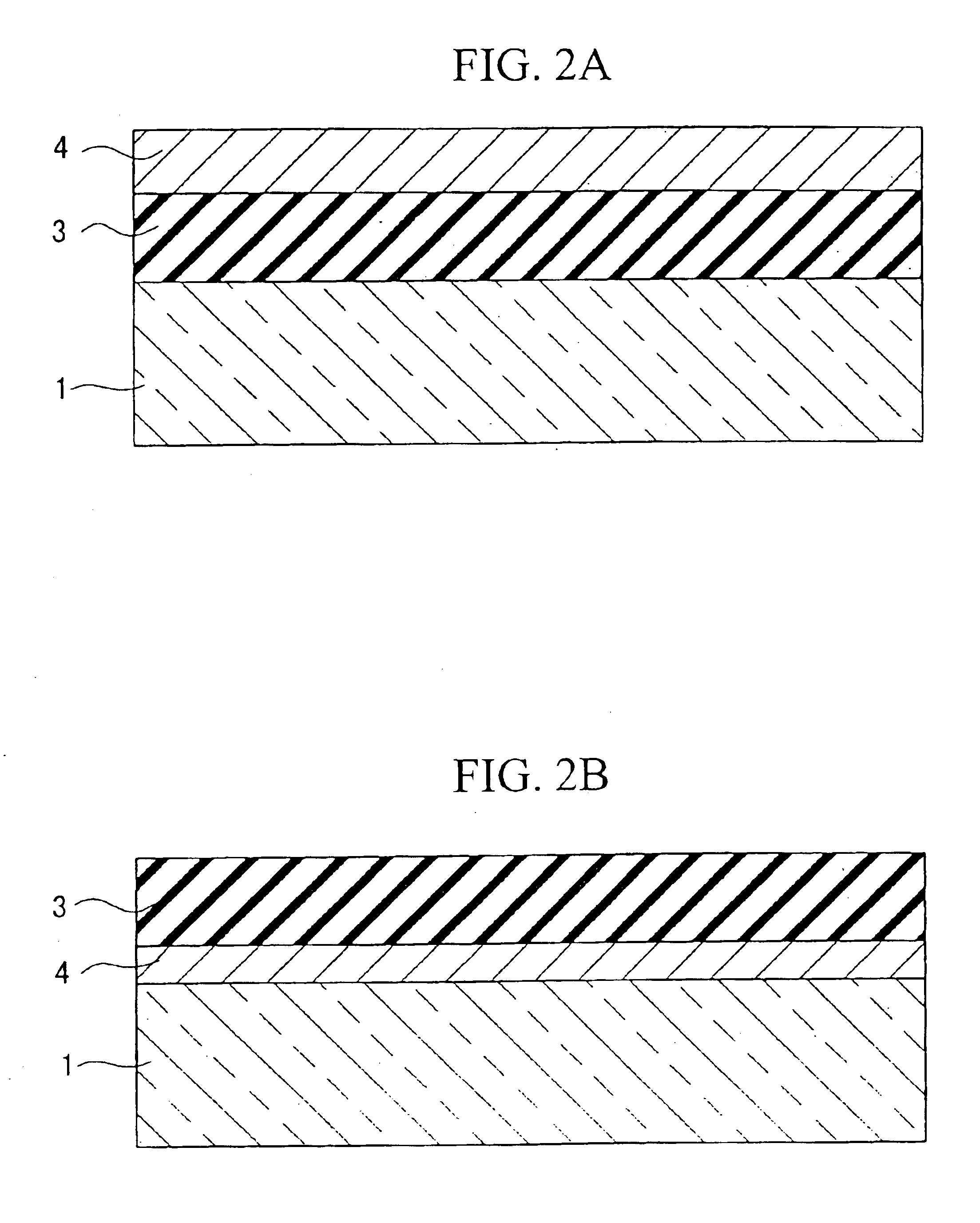 Opto-magnetic recording medium with a garnet ferrite recording layer, and opto-magnetic information recording/reproducing device