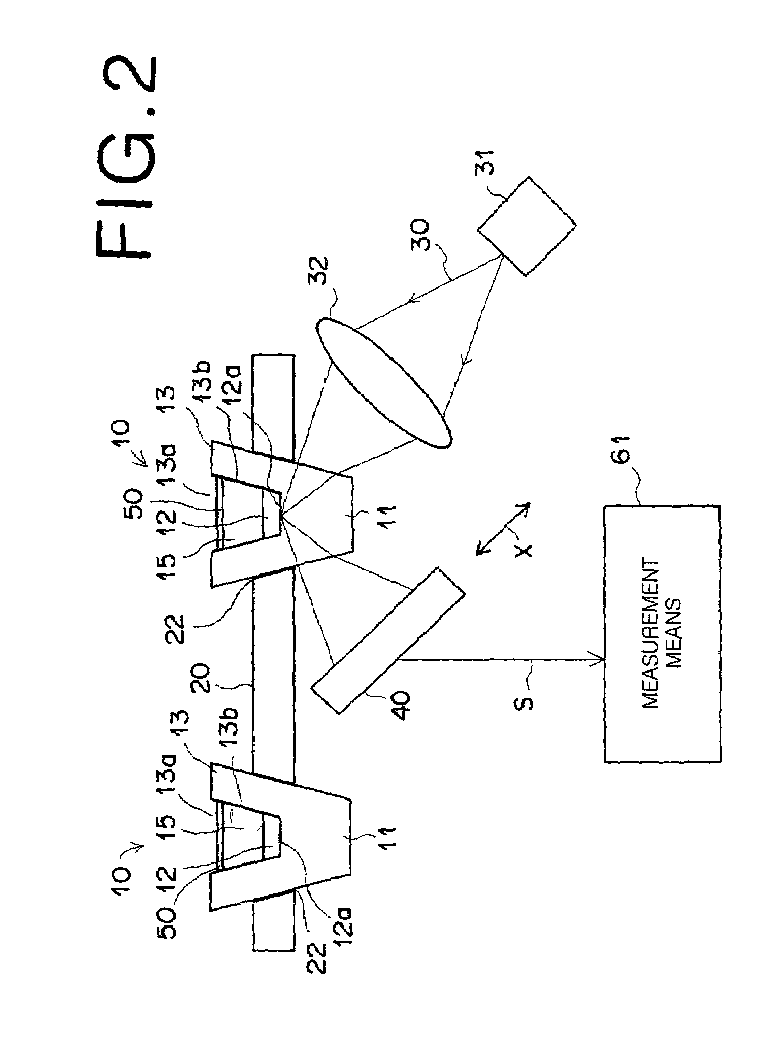 Measuring sensor utilizing attenuated total reflection and measuring chip assembly