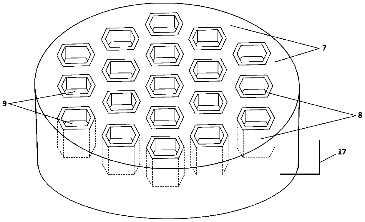 A multi-channel honeycomb array crucible with gradient temperature field