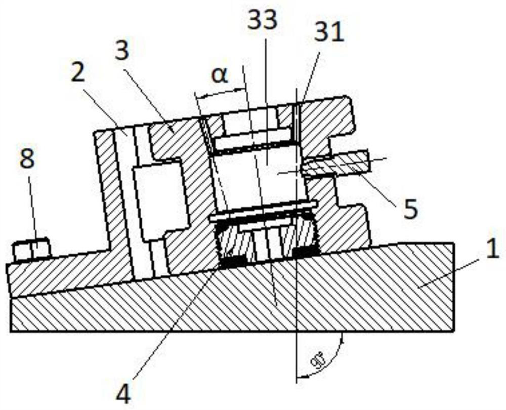 Device for machining circumferential inclined hole of nozzle nut of aero-engine