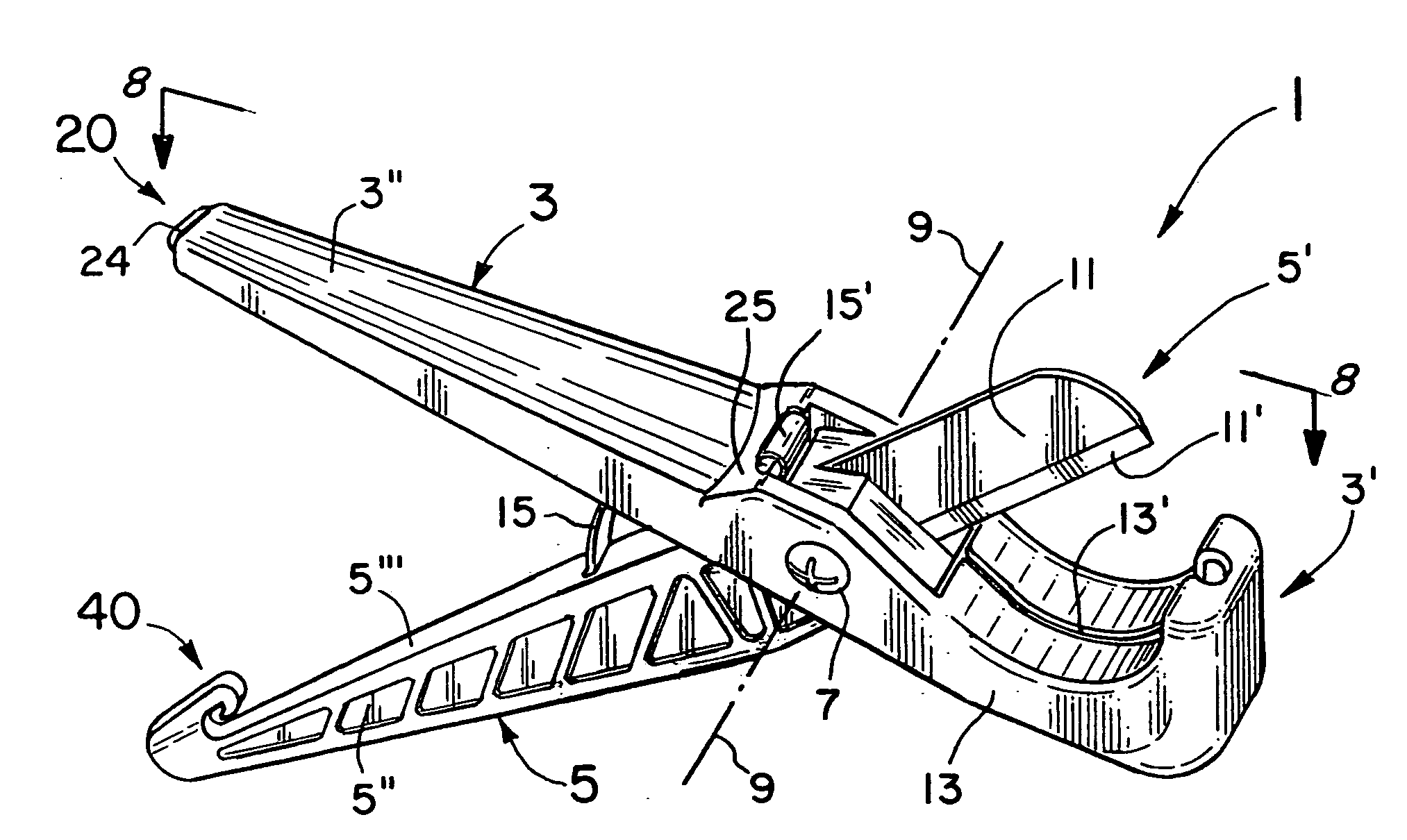 Self-locking cutting tool for plastic pipes