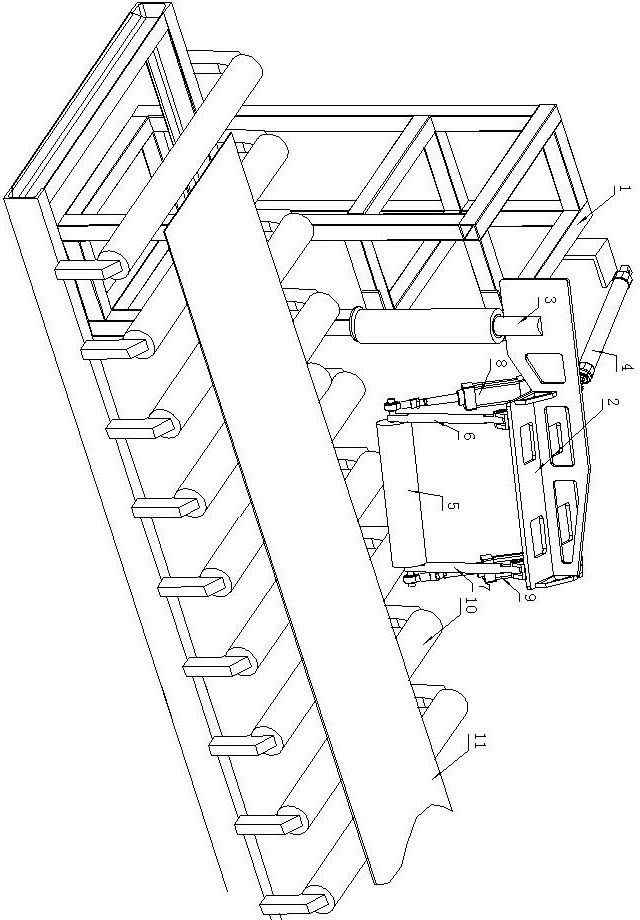 Device and method for preventing workpiece with plane top from slipping on roller transmission line