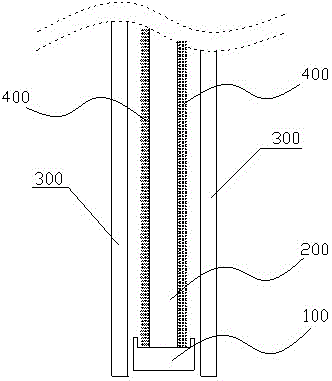 A noise-reducing and sound-insulating water curtain structure