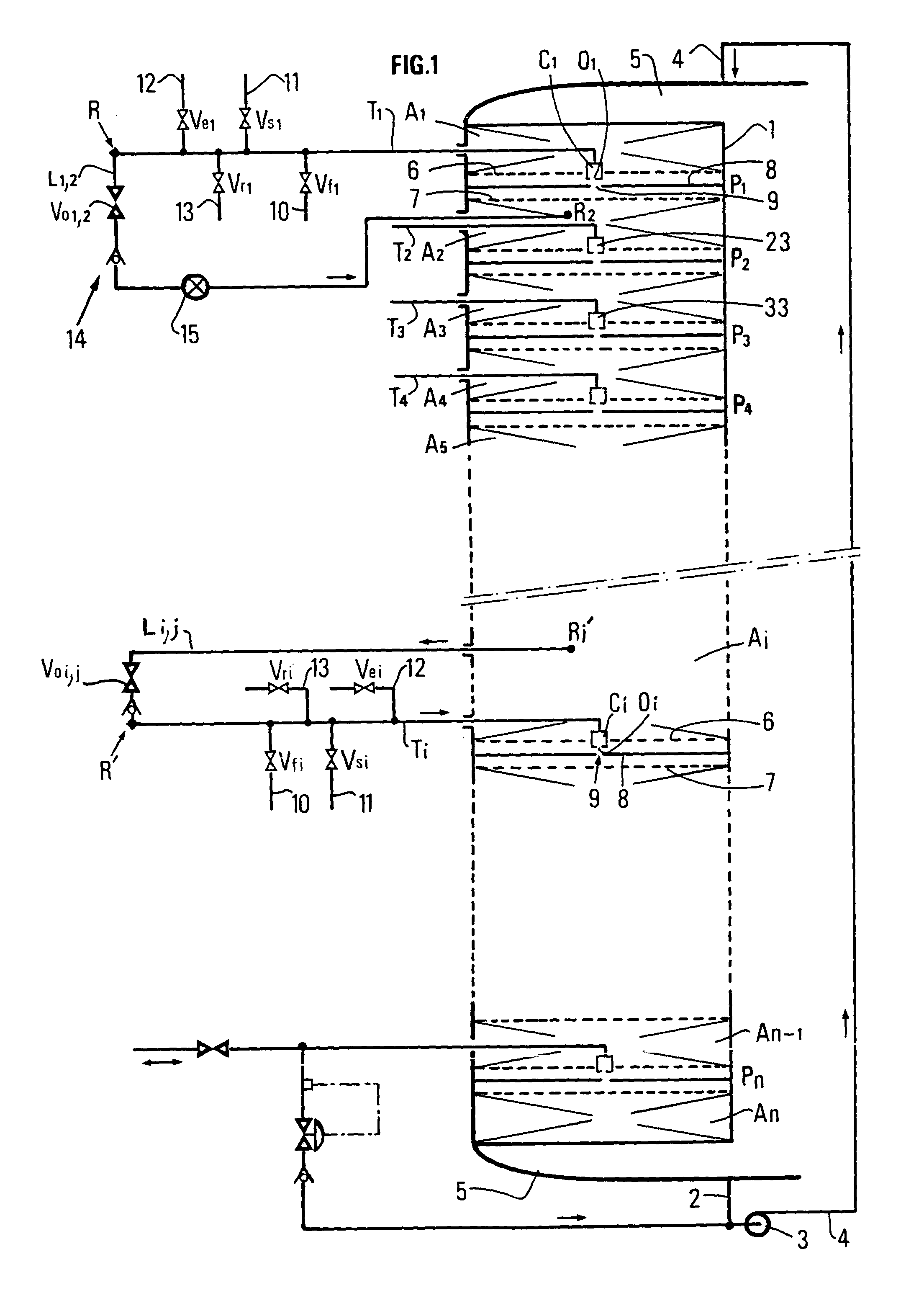 System for injecting a by-pass fluid in a separation method in a simulated moving bed