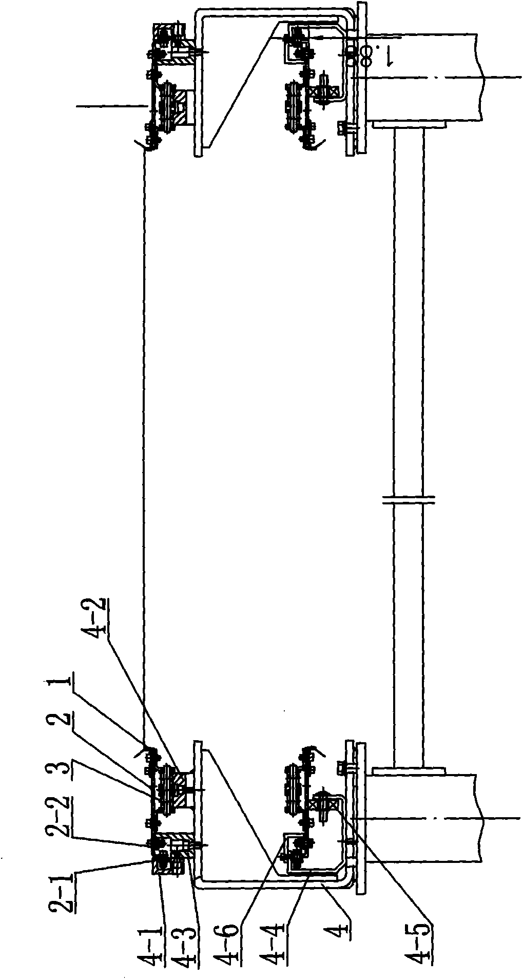 Multi-axial chain device for warp knitting machine